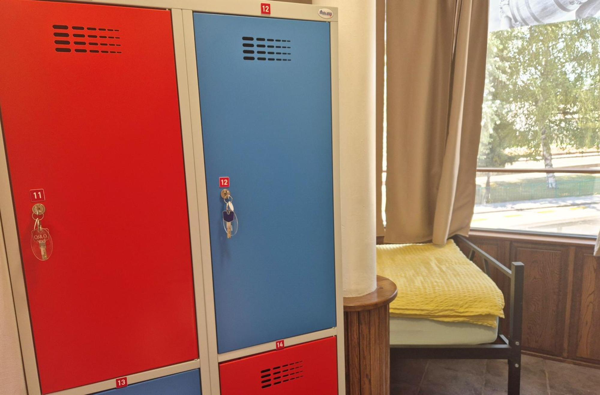 Bled Lesce Station Rooms And Beds Экстерьер фото