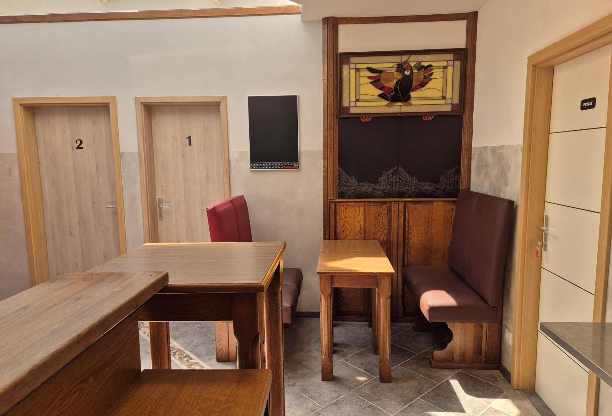 Bled Lesce Station Rooms And Beds Экстерьер фото